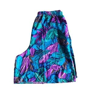 Soft vintage super high rise vibrant blues and purples floral shorts